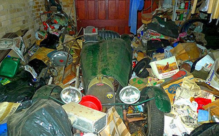 Illustration for article titled Another dose of sadness: Abandoned cars part 2